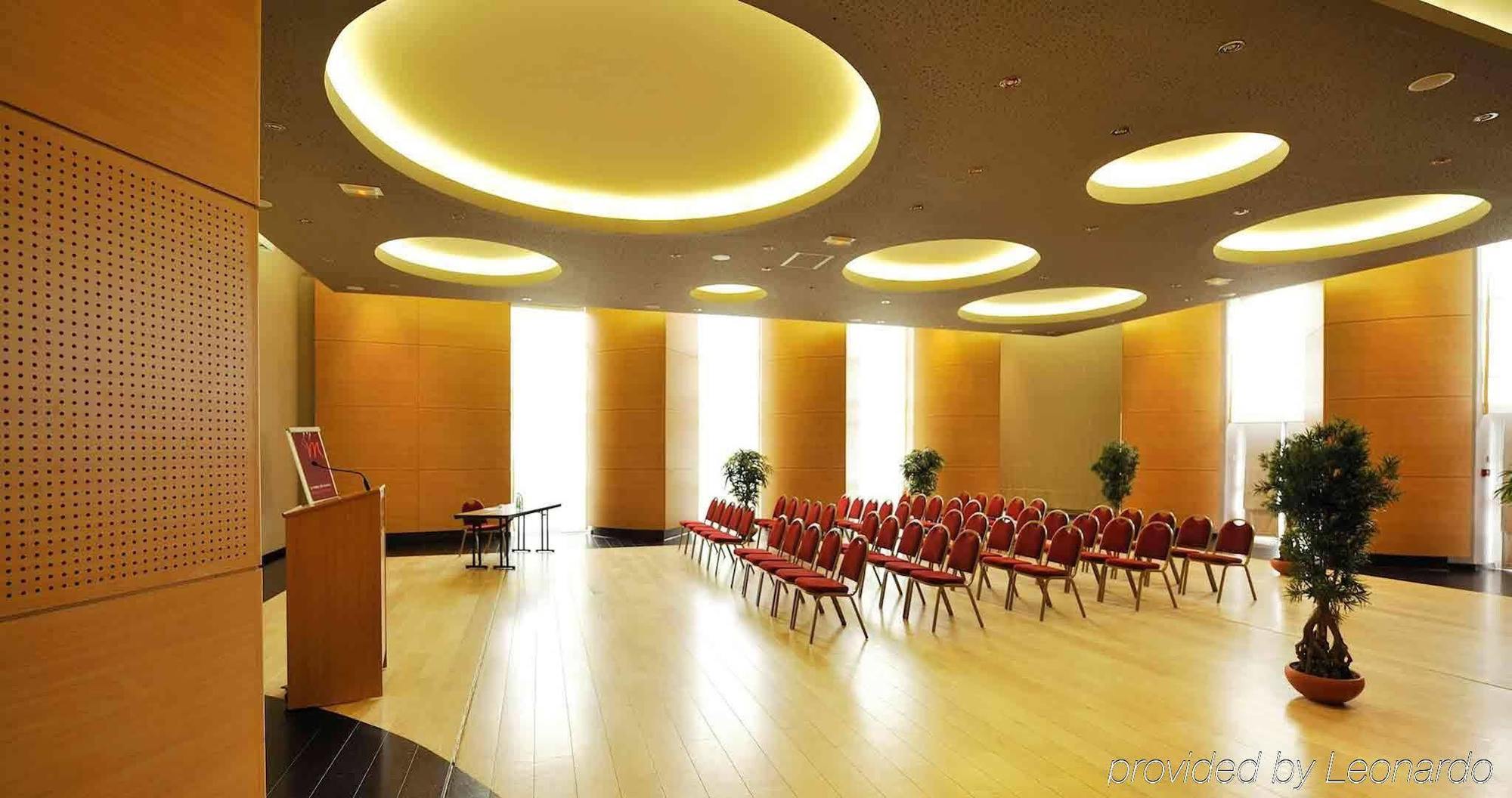 Mercure Centre Champ De Mars Hotel 4*